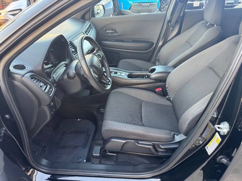 Used 2022 Honda HR-V Sport image 19