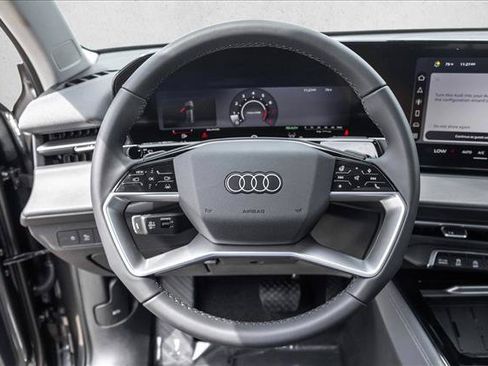New 2026 Audi Q3 quattro 2.0T AWD/4WD image 13