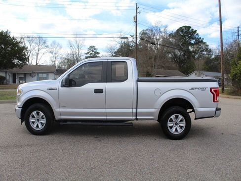 Used 2017 Ford F150 XL w/ Equipment Group 101A Mid image 13