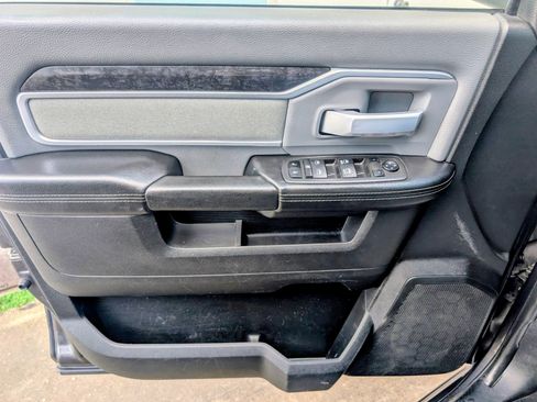 Used 2022 RAM 3500 Lone Star w/ Snow Chief Group image 10