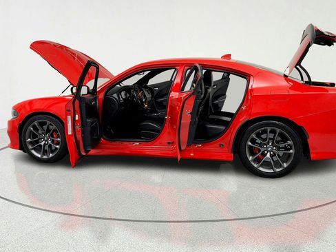 Used 2021 Dodge Charger Scat Pack w/ Plus Group RWD image 10