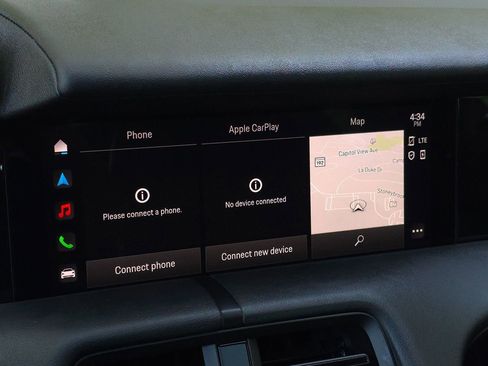 Used 2023 Porsche Taycan image 35