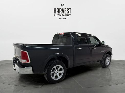 Used 2018 RAM 1500 Laramie w/ Convenience Group AWD/4WD image 7