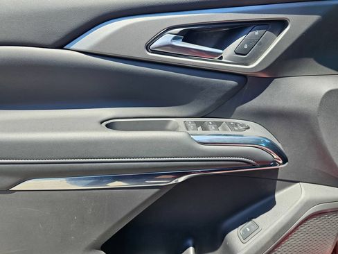 New 2026 Chevrolet Traverse LT w/ Driver Confidence Package FWD image 22
