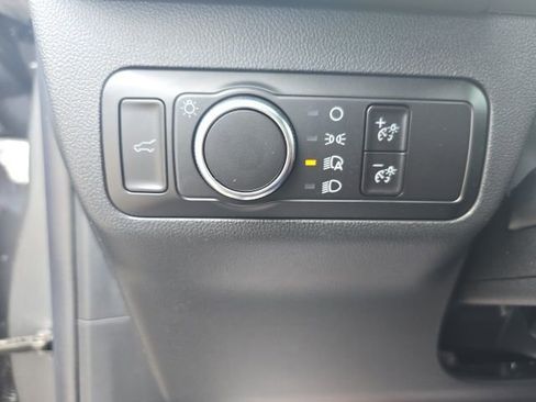 New 2025 Ford Escape ST-Line w/ Cold Weather Package image 15