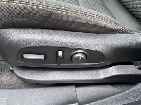 Used 2019 GMC Terrain SLE image 23