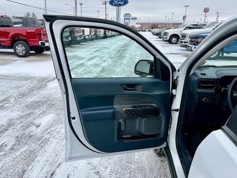 Certified 2025 Ford Maverick Tremor image 12