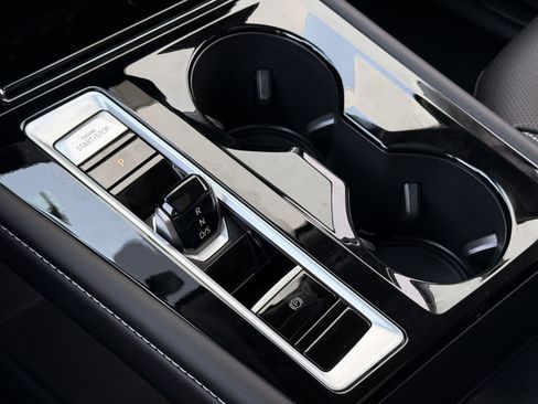 New 2026 Volkswagen Atlas SE image 15