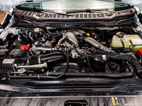 Used 2026 Ford F250 Platinum image 32