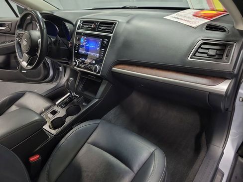 Used 2019 Subaru Outback 2.5i Limited w/ Popular Package #2 image 23