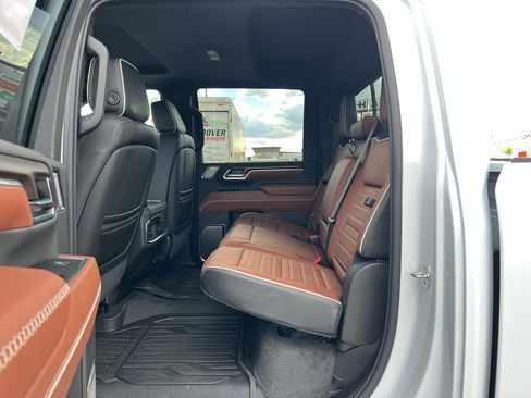 New 2026 GMC Sierra 2500 Denali Ultimate w/ Max Trailering Package image 23