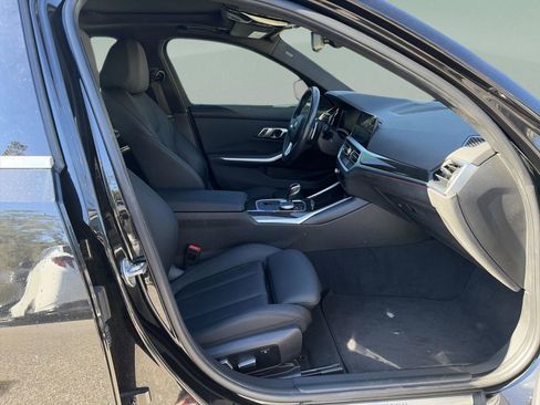 Used 2020 BMW 330i 330i w/ Driving Assistance Package image 18