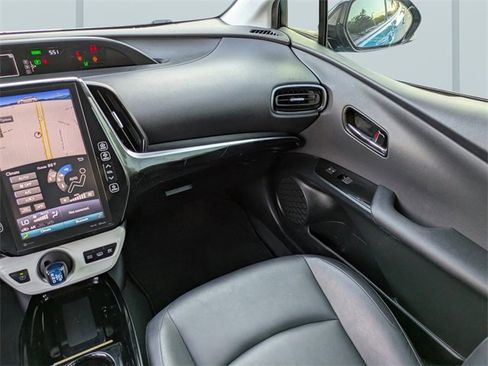 Used 2019 Toyota Prius Prime Premium image 16