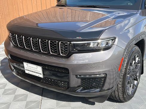 Used 2024 Jeep Grand Cherokee L Summit image 22
