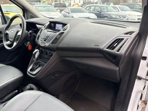 Used 2016 Ford Transit Connect XL image 14