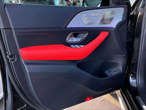 New 2026 Mercedes-Benz GLE 53 AMG 4MATIC Coupe image 15