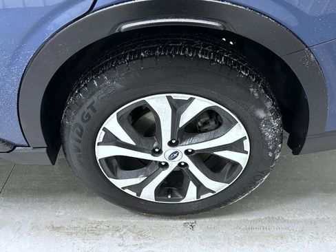 Used 2022 Subaru Outback Limited image 22