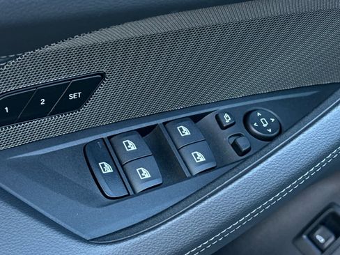 Used 2025 BMW i4 eDrive40 w/ Premium Package image 13