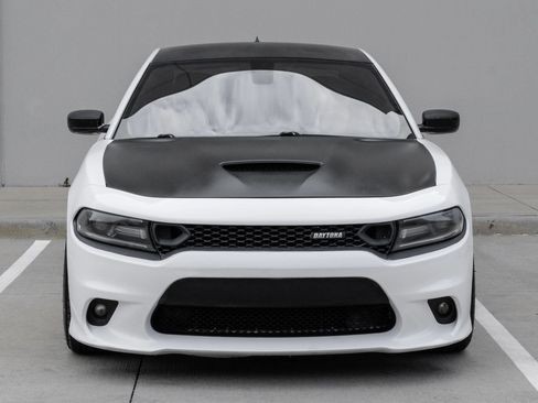 Used 2019 Dodge Charger Scat Pack w/ Daytona Edition Group RWD image 12