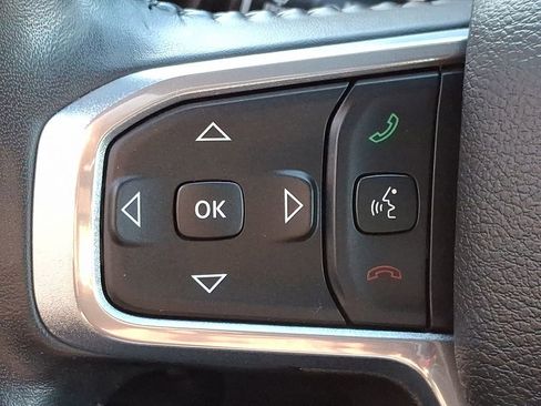 Used 2023 RAM 1500 Laramie image 25