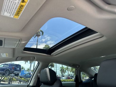 Used 2024 Honda Accord Touring image 22