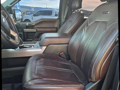Used 2016 Ford F150 Platinum w/ Trailer Tow Package AWD/4WD image 6