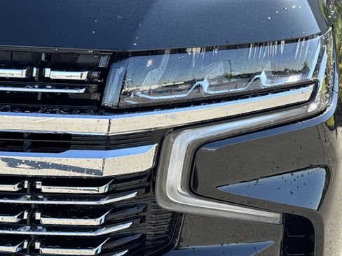 Used 2023 Chevrolet Tahoe Premier AWD/4WD image 6