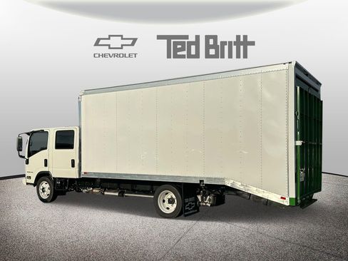 New 2025 Chevrolet Low Cab Forward image 3