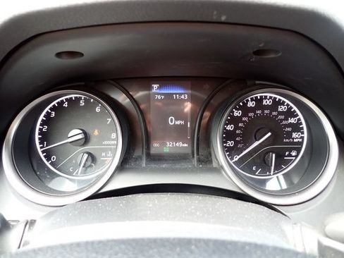Used 2024 Toyota Camry SE FWD image 15