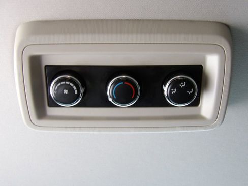 Used 2016 Dodge Grand Caravan SE w/ Quick Order Package 29E SE FWD image 23
