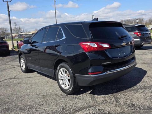 Used 2019 Chevrolet Equinox LT w/ Driver Convenience Package FWD image 5