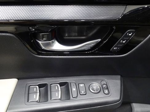 Used 2024 Honda CR-V EX-L image 17