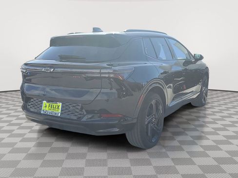 New 2026 Chevrolet Equinox EV RS image 3