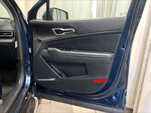 Used 2024 Kia Sportage EX w/ EX Premium Package image 12