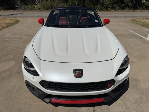 Used 2019 FIAT 124 Spider Abarth w/ Convenience Group RWD image 5