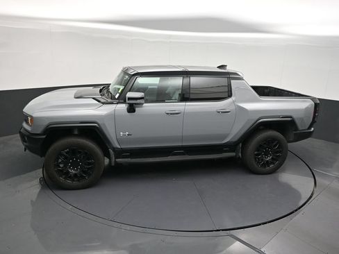 Used 2025 GMC Hummer EV 2X AWD/4WD image 17