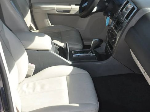 Used 2005 Chrysler 300 Touring w/ Sound Group RWD image 15