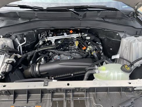 New 2026 Ford Explorer Active w/ Active Comfort Package AWD/4WD image 12