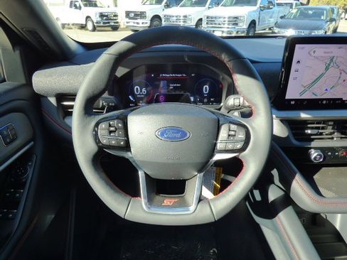 New 2026 Ford Explorer ST image 20