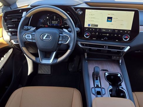 Certified 2025 Lexus RX 350 Premium w/ Accessory Package (Z1) FWD image 27