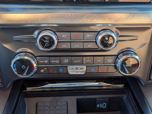 New 2026 Ford F350 King Ranch w/ Chrome Package image 32