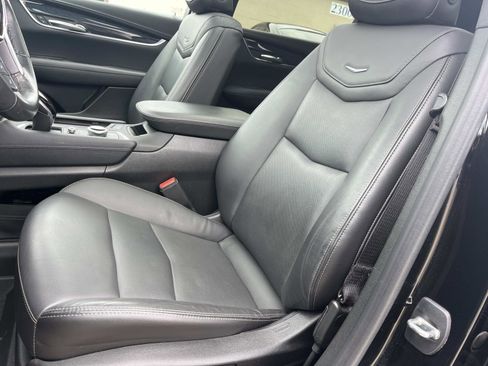 Used 2022 Cadillac XT5 Premium Luxury FWD image 25