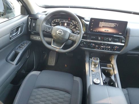 New 2026 Nissan Pathfinder SV image 14