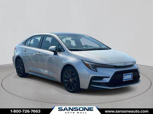 Certified 2023 Toyota Corolla XSE FWD image 1