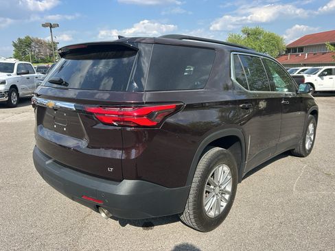 Used 2022 Chevrolet Traverse LT FWD image 5