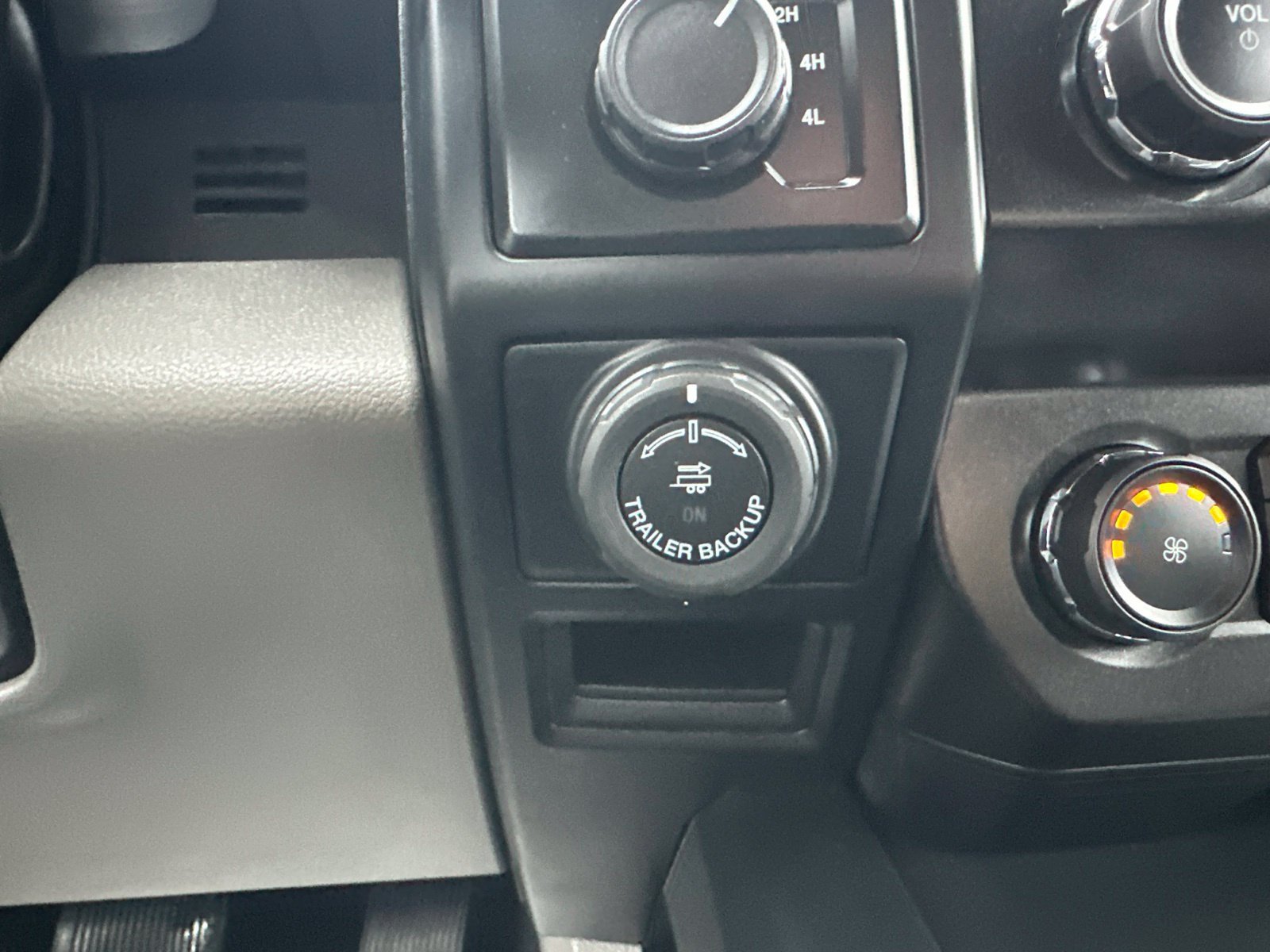 Used 2019 Ford F150 XL w/ Equipment Group 101A Mid AWD/4WD image 56