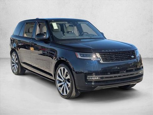 New 2026 Land Rover Range Rover Long Wheelbase SE AWD/4WD image 6