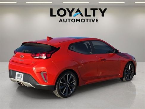 Used 2019 Hyundai Veloster 2.0 Premium image 5