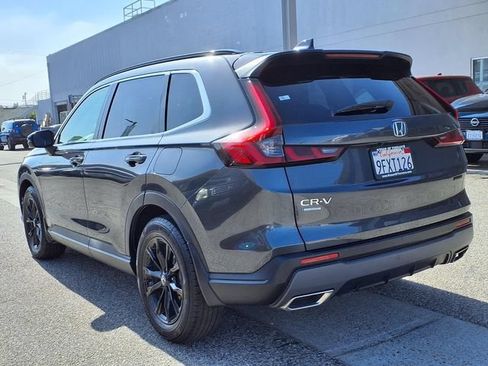 Used 2023 Honda CR-V Sport image 3