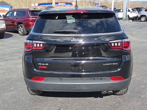 Certified 2022 Jeep Compass Limited AWD/4WD image 5